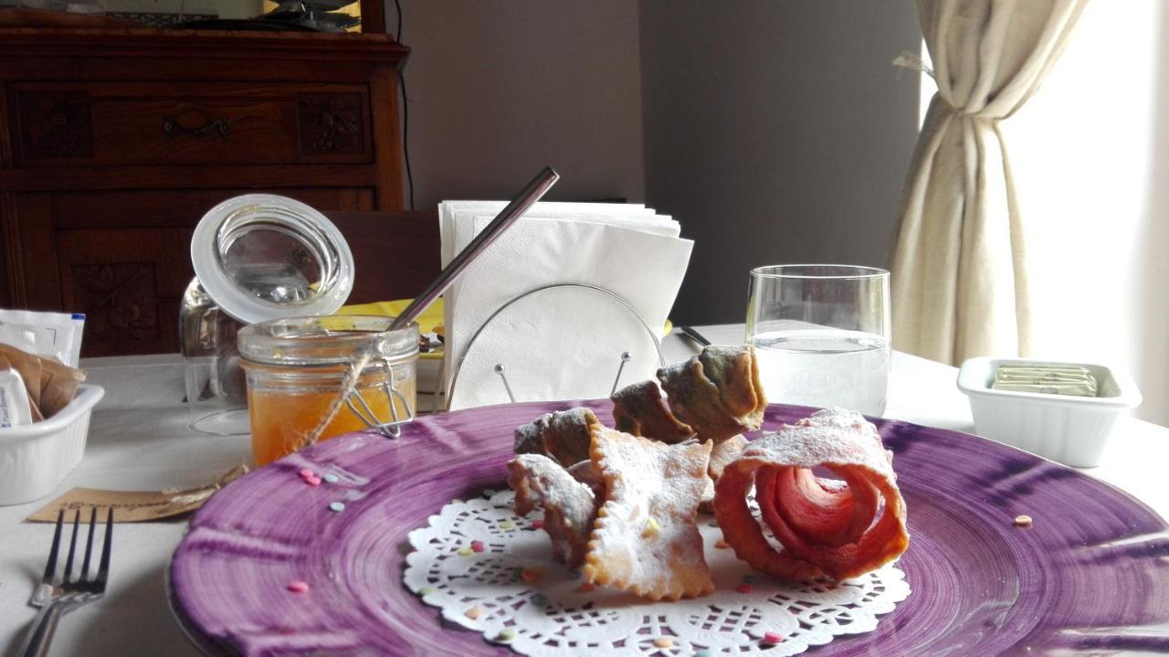아그로폴리 I Baronetti In Centro B&B 외부 사진